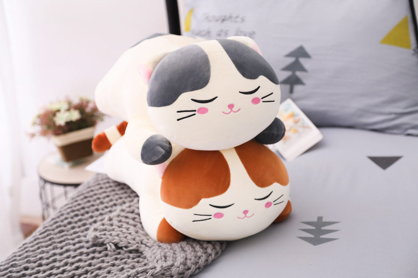 ELAINREN Super Soft Calico Cat  Plush Soft Pillow/23.6‘’