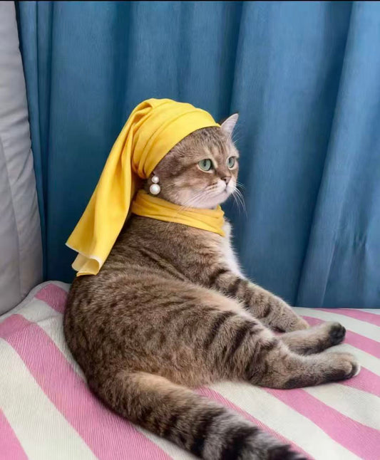 Cat with a Pearl Earring