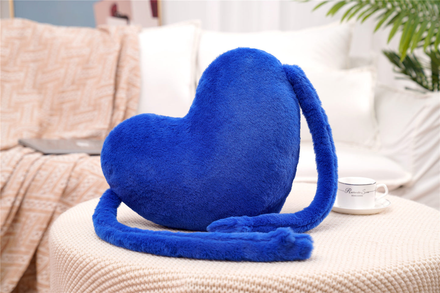 ELAINREN Super Soft Heart-shaped Plush pillow decor for home/bed/sofa